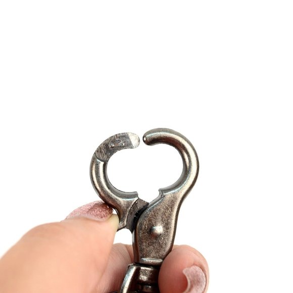 Genuine Leather Metal Wolf Tooth Fancy Keychain - Picture 4 of 5